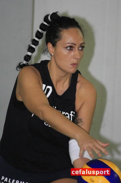 101107_Cutro 209y_tn.jpg